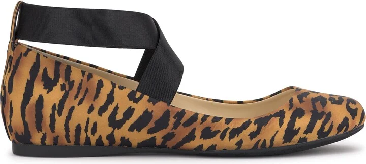 Mandayss Ankle Strap Ballet Flat - Image 5