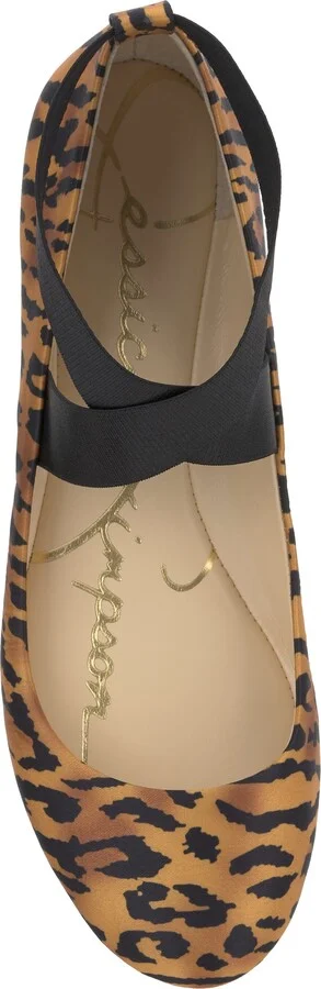 Mandayss Ankle Strap Ballet Flat - Image 6