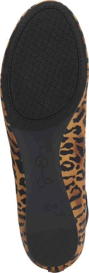 Mandayss Ankle Strap Ballet Flat - Image 7