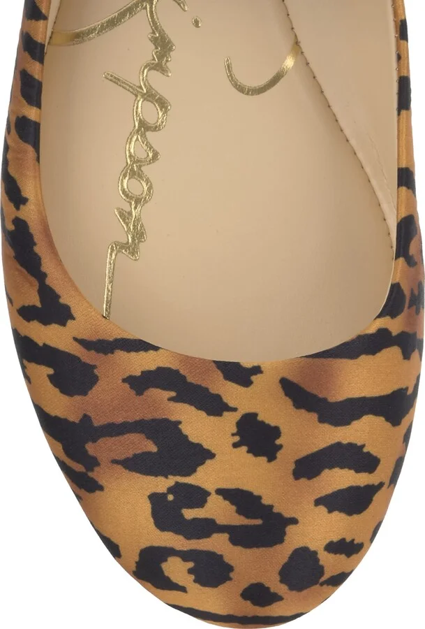 Mandayss Ankle Strap Ballet Flat - Image 8