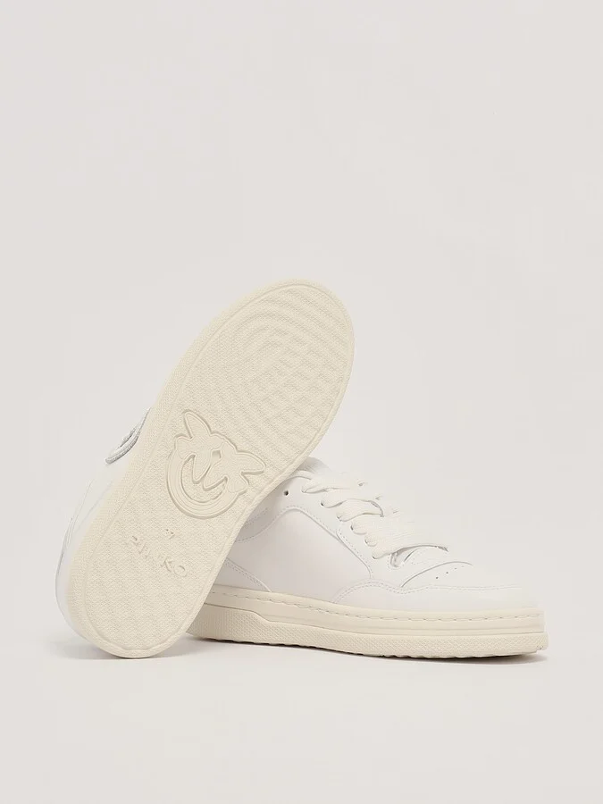 Mandy 11 Sneaker - Image 4