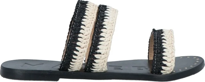 Manebí Woman Sandals - Image 3