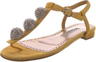 Manolo Blahnik - Image 2