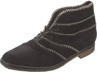 Manolo Blahnik - Image 2