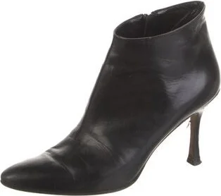 Manolo Blahnik - Image 2