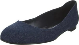 Manolo Blahnik - Image 2