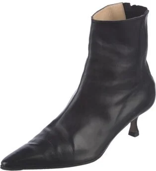 Manolo Blahnik - Image 2