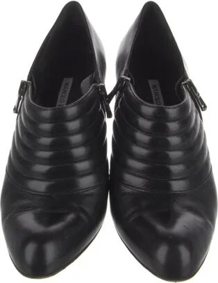 Manolo Blahnik - Image 2