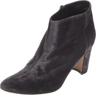 Manolo Blahnik - Image 2