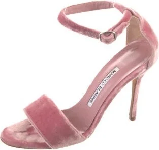 Manolo Blahnik - Image 2