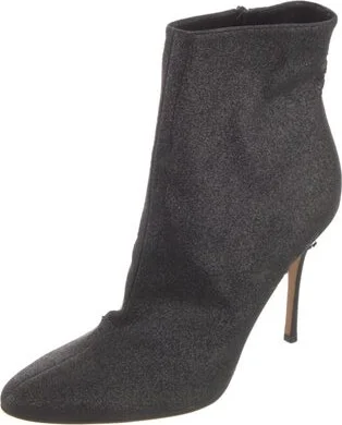 Manolo Blahnik - Image 2