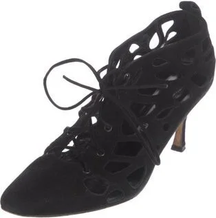 Manolo Blahnik - Image 2