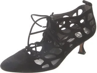 Manolo Blahnik - Image 2