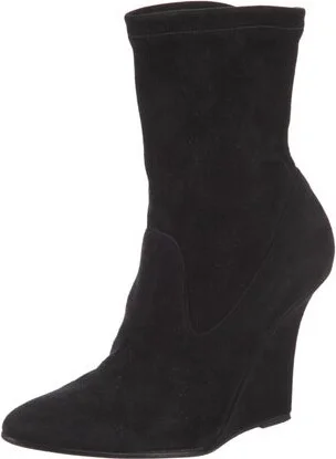 Manolo Blahnik - Image 2