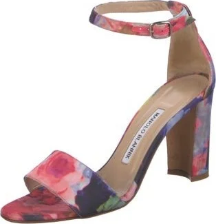 Manolo Blahnik - Image 2