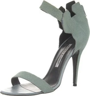 Manolo Blahnik - Image 2