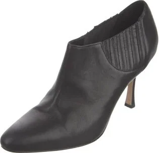 Manolo Blahnik - Image 2