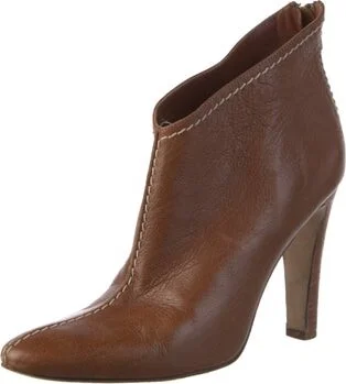 Manolo Blahnik - Image 2