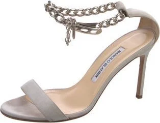 Manolo Blahnik - Image 2