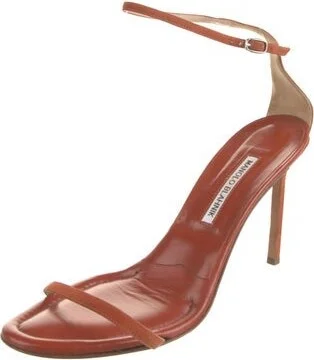 Manolo Blahnik - Image 2