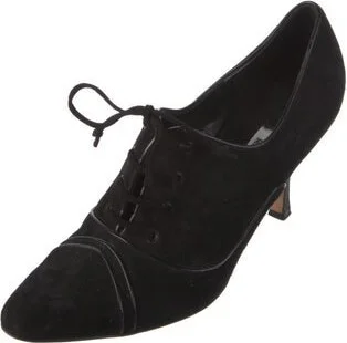 Manolo Blahnik - Image 2