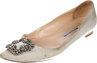 Manolo Blahnik - Image 2