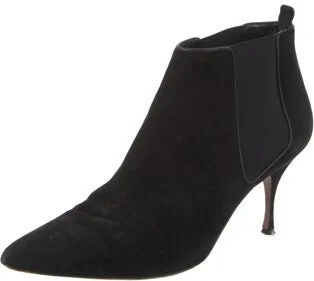 Manolo Blahnik - Image 2