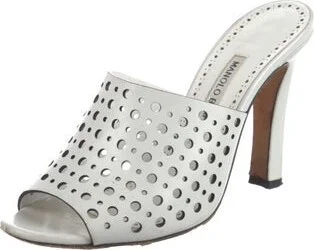 Manolo Blahnik - Image 2