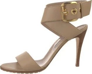 Manolo Blahnik - Image 2