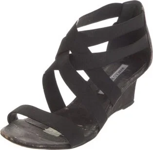 Manolo Blahnik - Image 2