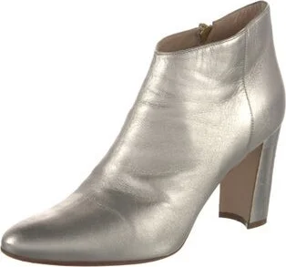 Manolo Blahnik - Image 2