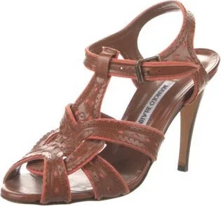 Manolo Blahnik - Image 2