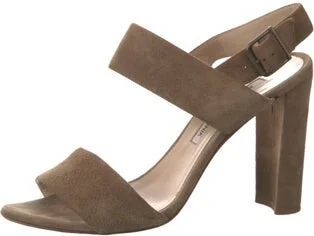 Manolo Blahnik - Image 2
