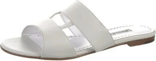 Manolo Blahnik - Image 2