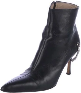 Manolo Blahnik - Image 2