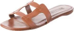 Manolo Blahnik - Image 2