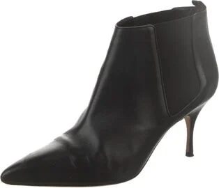 Manolo Blahnik - Image 2