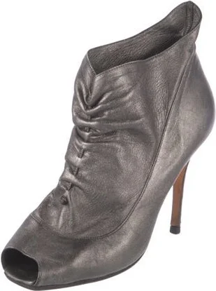 Manolo Blahnik - Image 2
