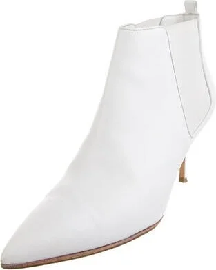 Manolo Blahnik - Image 2
