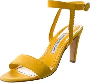Manolo Blahnik - Image 2