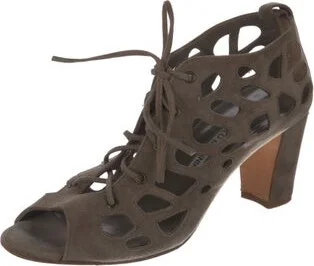 Manolo Blahnik - Image 2