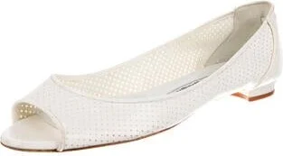 Manolo Blahnik - Image 2