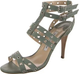 Manolo Blahnik - Image 2