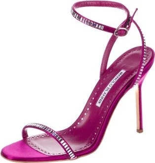 Manolo Blahnik - Image 2