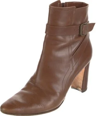 Manolo Blahnik - Image 2