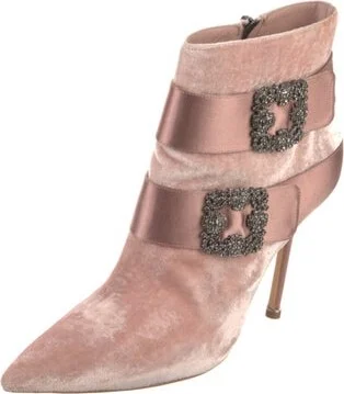 Manolo Blahnik - Image 2
