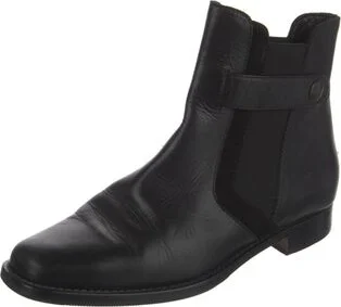 Manolo Blahnik - Image 2