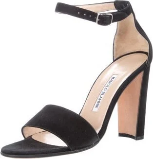 Manolo Blahnik - Image 2