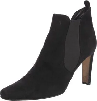 Manolo Blahnik - Image 2