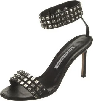 Manolo Blahnik - Image 2
